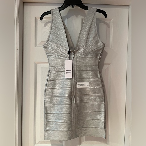 HERVE LEGER DEEP V BANDAGE DRESS - Picture 4 of 8